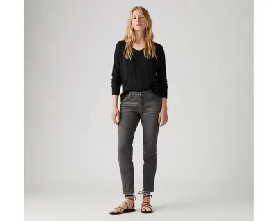Levi's Mid Rise Boyfriend Jeans In Black