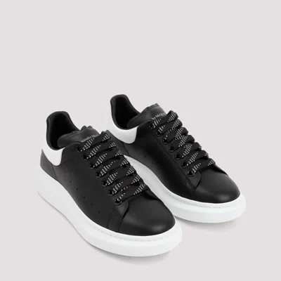 Alexander Mcqueen Men Low-top Leather Sneakers In Animal Print