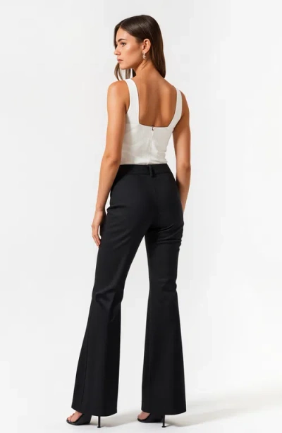 Modenaire High-waisted Wide-leg Trousers With Tailored Fit And Pockets In Black