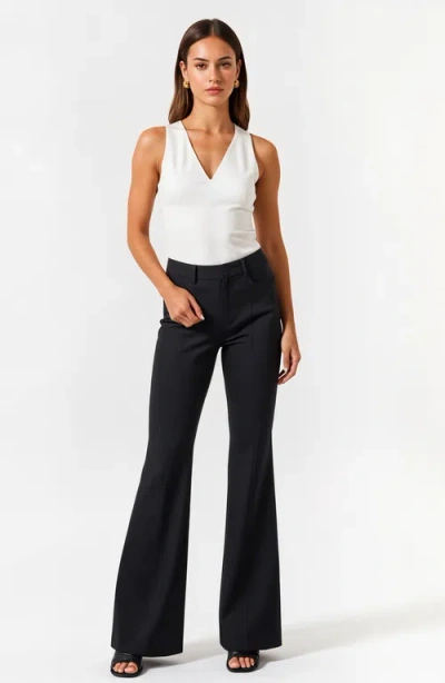 Modenaire High-waisted Wide-leg Trousers With Tailored Fit And Pockets In Black