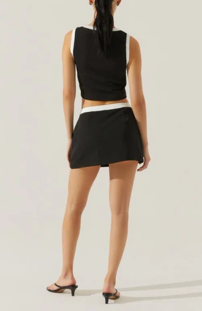 Astr The Label Rory Crop Button-up Tank In Black White