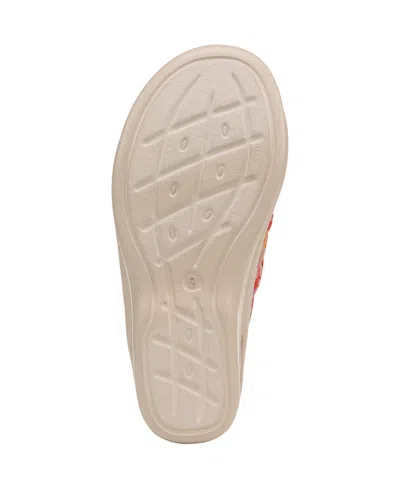 Bzees Lifestride Serenade Slide Sandal In Coral Multi Island Palm Fabric