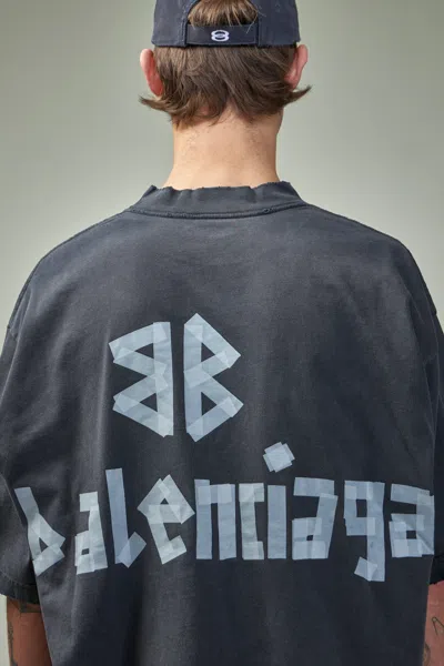 Balenciaga Black T-shirt With Lettering Logo Printed On The Front And Back In Cotton Man In Grey