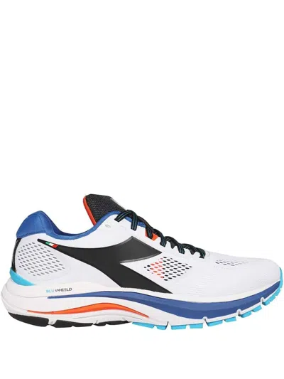Diadora Mythos Blushield 7 Vortice Sneakers In White