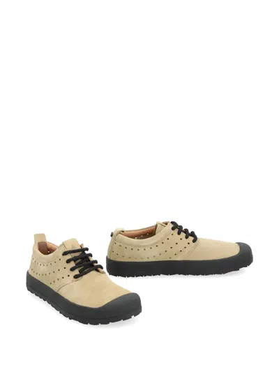 绒面皮低帮板鞋