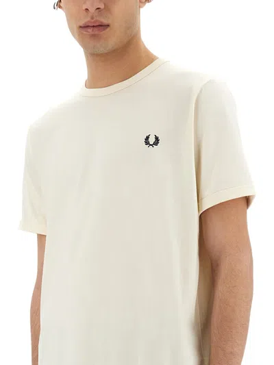 Fred Perry Classic Crew Neck Tee In Ivory