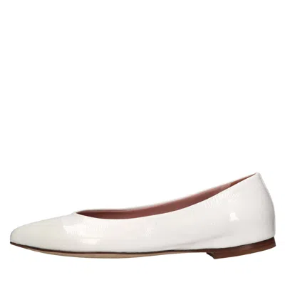 Lorena Paggi Flat Shoes White In Bianco Neutri