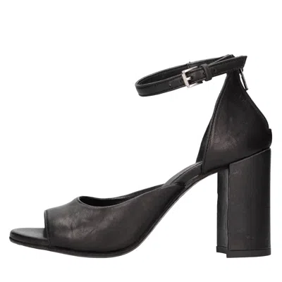 Ducanero Sandals Black In Nero Scuri