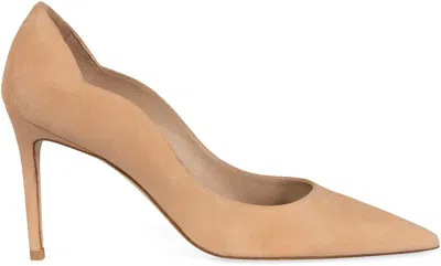 Stuart Weitzman Pointed Toe Stiletto Heel Pumps In Beige
