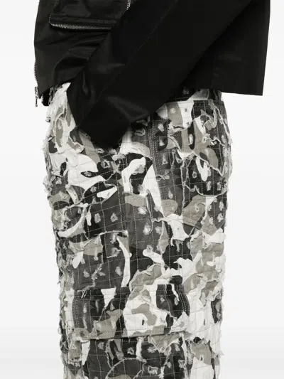 Who Decides War Gray Micro Distressed Cargo Pants In Grey