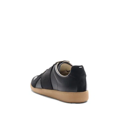 Maison Margiela Mm22 Leather Low Top Sneakers With Suede Trims In Black