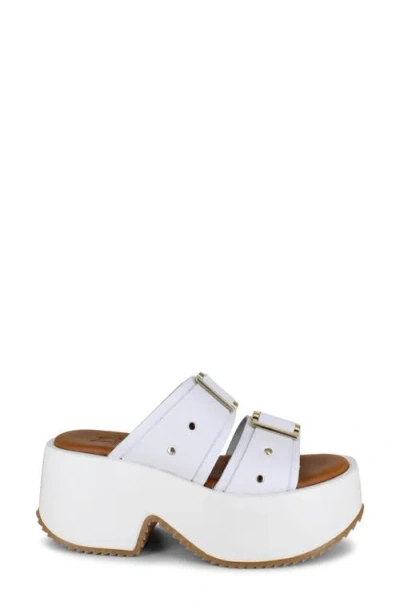 Zigi Fanela Platform Slide Sandal In White Leather