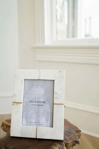 Matr Boomie Sammita White Picture Frame In White - 5x7
