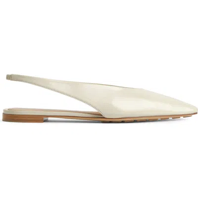 Bottega Veneta Ballerine Slingback Sofia In 9031 Sea Salt