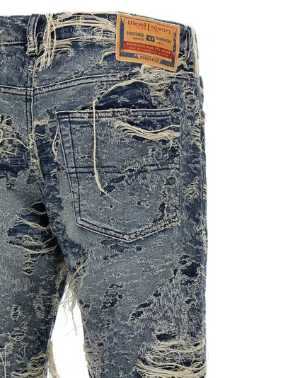 Diesel Regular Distressed Jeans 2023 D-finitive 09m04