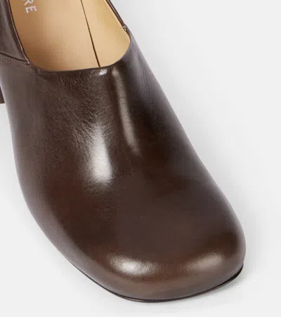 Lemaire Anatomic Pump 55 In Dark Brown
