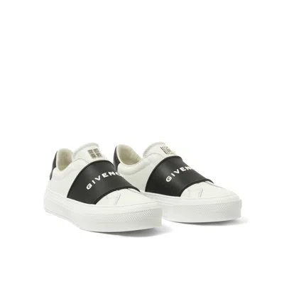Givenchy City Sport Leather Sneaker In White/black