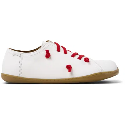 Camper Twins In White