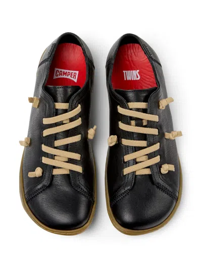 Camper Twins In 黑色
