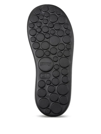 Camper Twins In 黑色