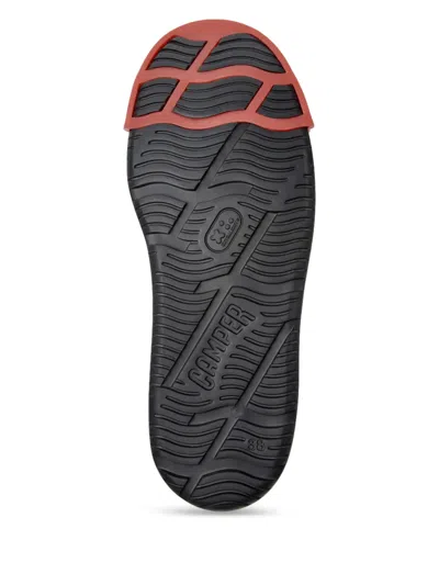 Camper Junction Runner In 黑色