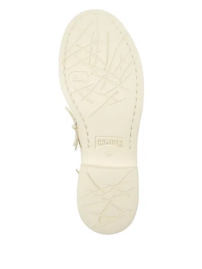 Camper Dean In White