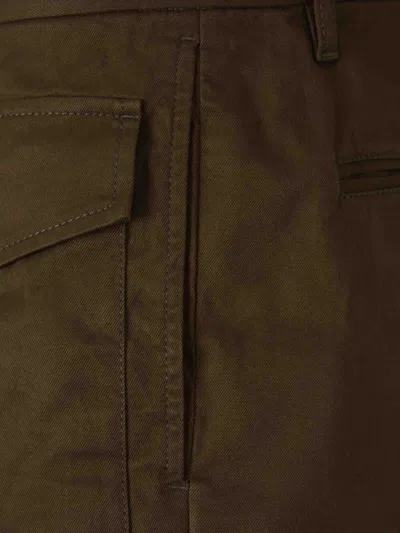 Dsquared2 Cargo Style Shorts Featuring Multiple Pockets In Military Green