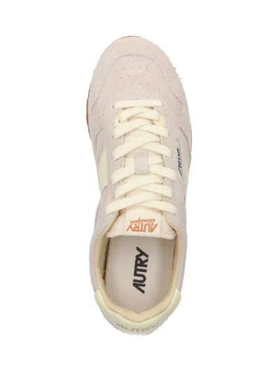 Autry "windspin" Low Sneaker In Grey