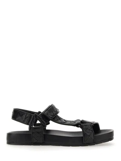 Bottega Veneta Trip Leather Slides In Black