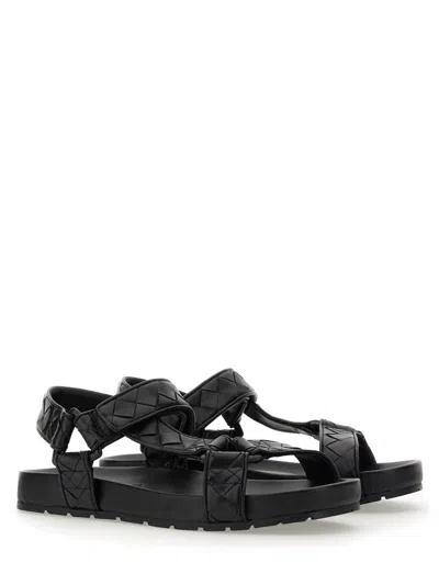 Bottega Veneta Trip Leather Slides In Black