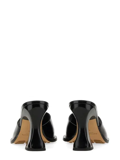 Bottega Veneta Mule "cha-cha" In Black
