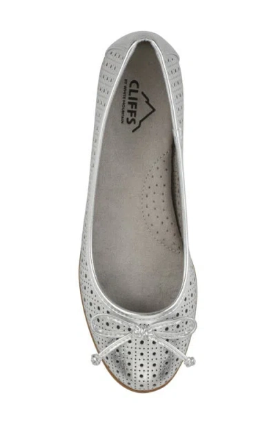 Cliffs By White Mountain Women's Cheryl Ballet Round Toe Flats In Silver Metallic Smooth