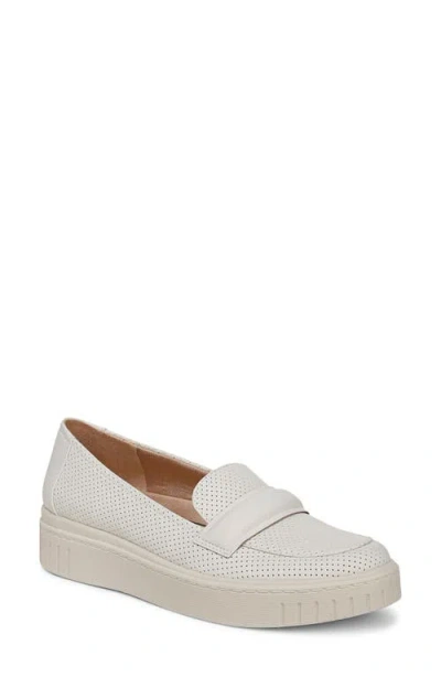 Lifestride Women's Geneva-chop Closed Round Toe Platform Penny Loafers In White