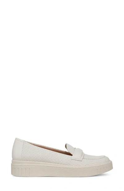 Lifestride Women's Geneva-chop Closed Round Toe Platform Penny Loafers In White