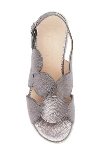 Wonders Platform Sandal In Max Plomo