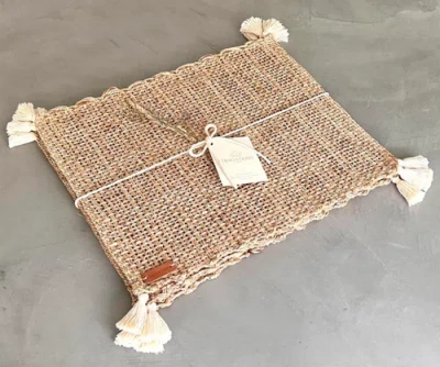 Tallo De Olivo Rectangular Placemat With Tassels In Brown