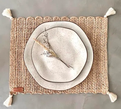 Tallo De Olivo Rectangular Placemat With Tassels In Brown