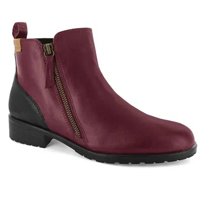 Strive Women's Sandringham Boots - Wide In Merlot In Red