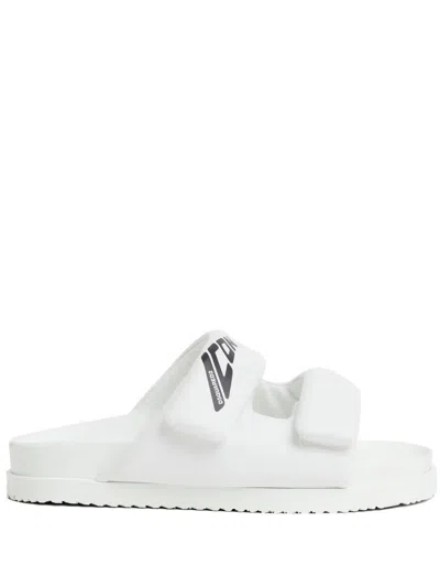 Dsquared2 Logo Printed Slides In White