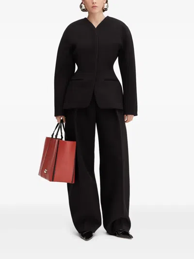 Jacquemus The Ovalo Jacket In Black