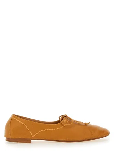 Hereu Artisan Bow Detail Flat Shoes In Orange
