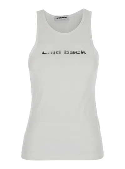 Low Classic 'laid Back' White Sleeveless Top With Round Neck And Print On The Front In White