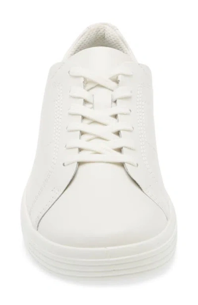 Ecco Classic Low Top Sneaker In White