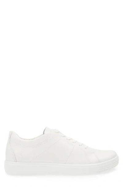Ecco Classic Low Top Sneaker In White