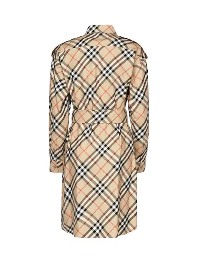 Burberry Ladies Vintage Check Stretch Cotton Button-down Collar Shirt In Beige