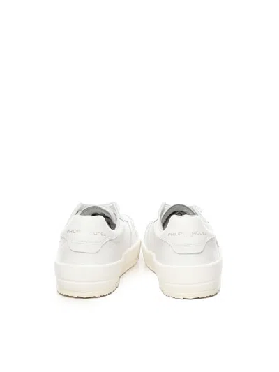 Philippe Model Temple Veau Leather Sneakers In White