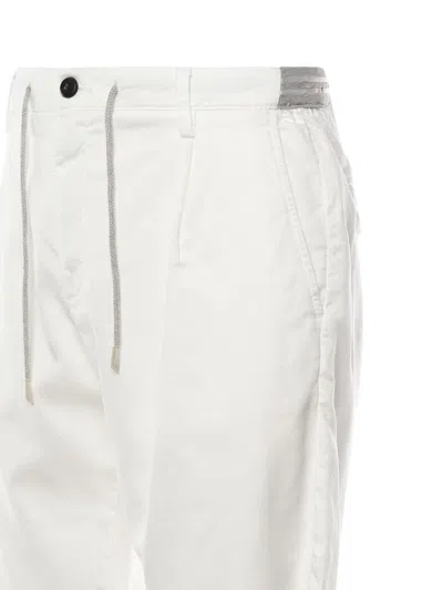 Eleventy Bermuda Shorts With Drawstring Waist In White