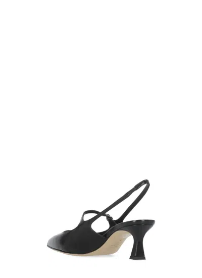 Julie Dee Pumps In Black Leather In Black