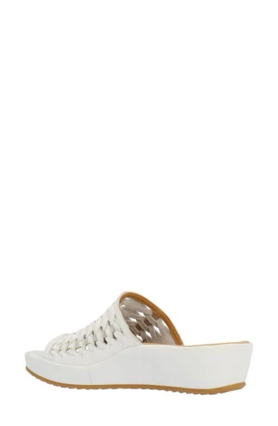 L'amour Des Pieds Cyra Platform Wedge Slide Sandal In White
