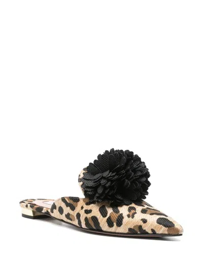 Aquazzura Couturier Mule Flat Shoes In Beige